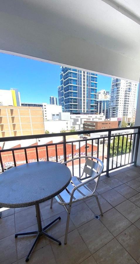 Appartamento 408 Abundant Abode Cbdpad Best Location Perth Esterno foto